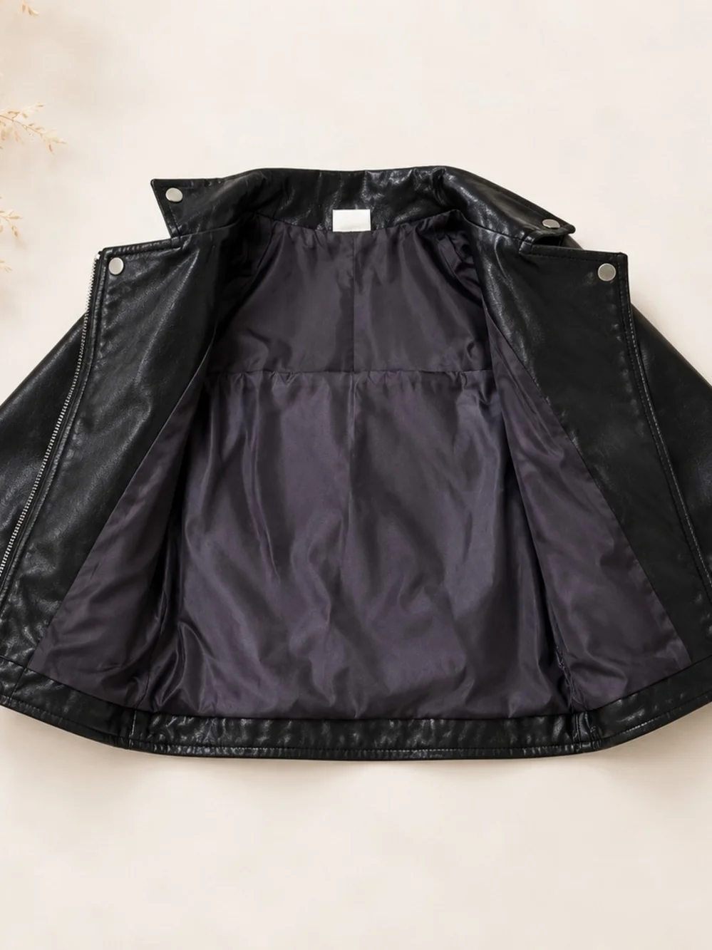 BOUTIQUE BOYS BLACK FAUX LEATHER BIKER MOTORCYCLE JACKET SZ 4T